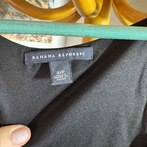 Silk black sleeveless Banana Republic dress - S - Picture 3 of 4